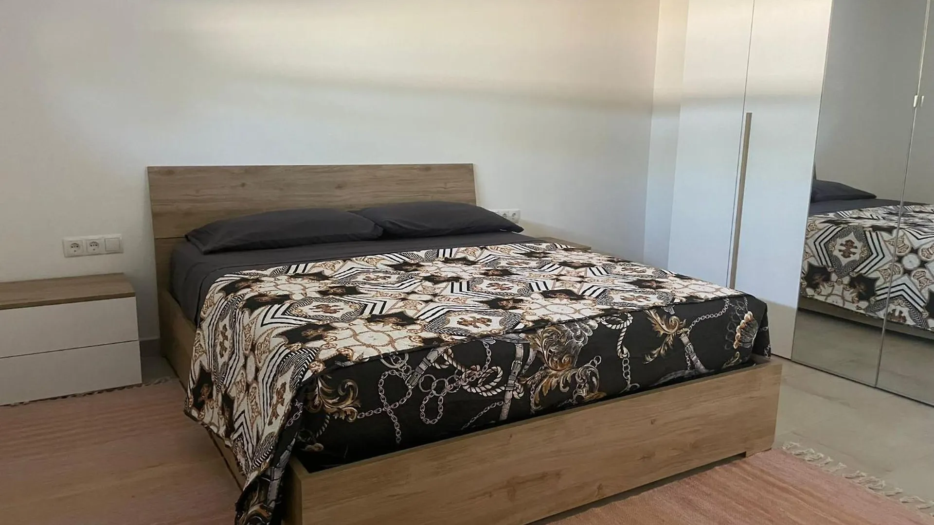 Villa Eden Olmedo 0*,