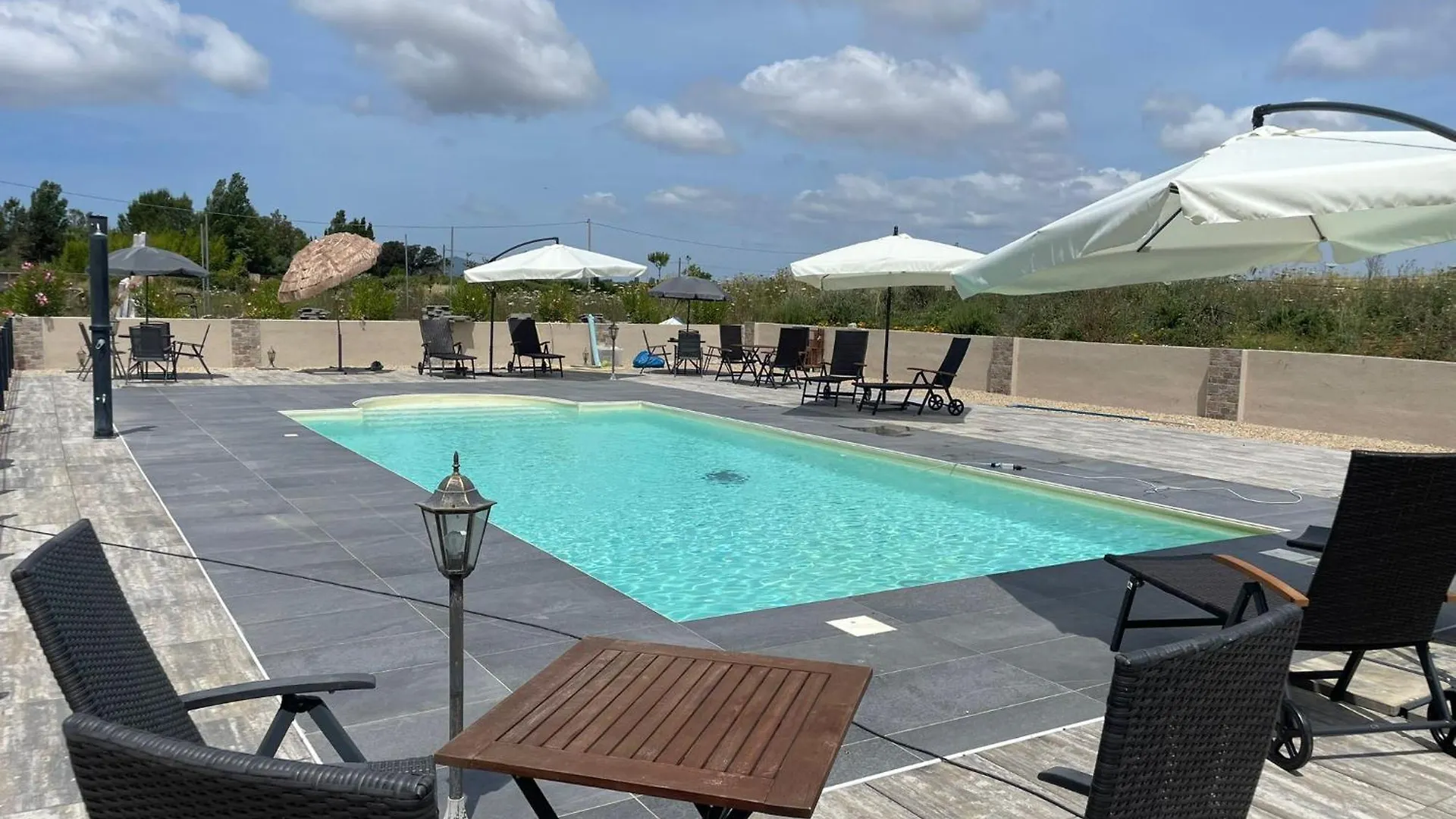 Apartment Villa Eden Olmedo Italy